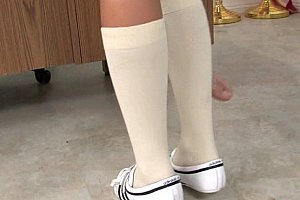 女仆tickle调教一丨vk